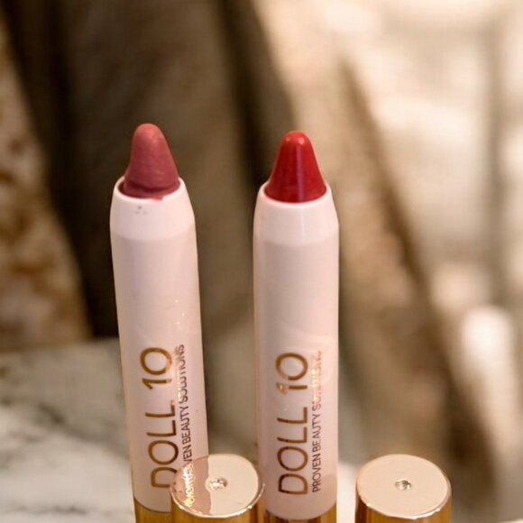 DOLL 10 Lip Crayon Bundle X2 Full Size Be Fearless & No Boundaries Shades - Picture 5 of 6